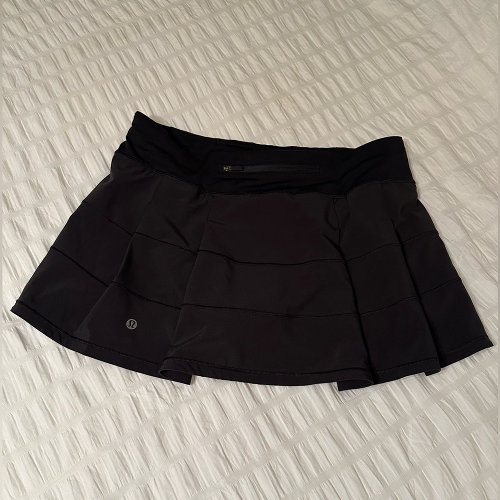 Lululemon athletic skort in size 8!